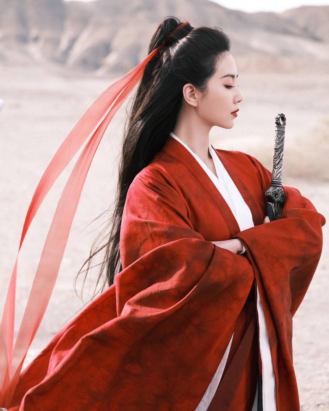 口コミ投稿：Lưu Thi Thi trong tạo hình cổ trang phim Nhất Niệm Quan Sơn 😍😍#liushishi #cecil…